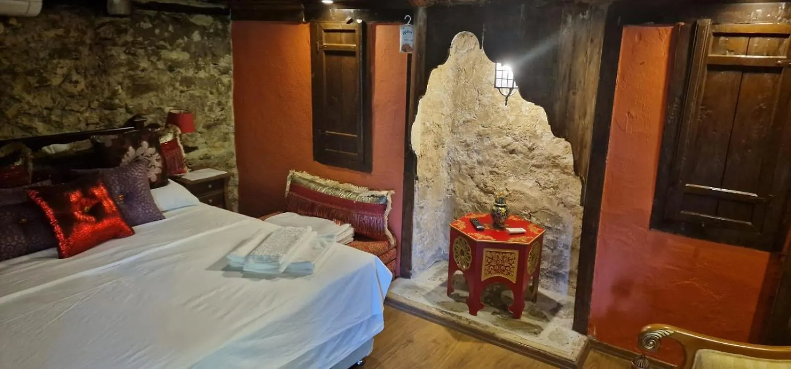 Ferienwohnung Demeter Rose Stonehouse Pansion Antalya 0*,  Türkei