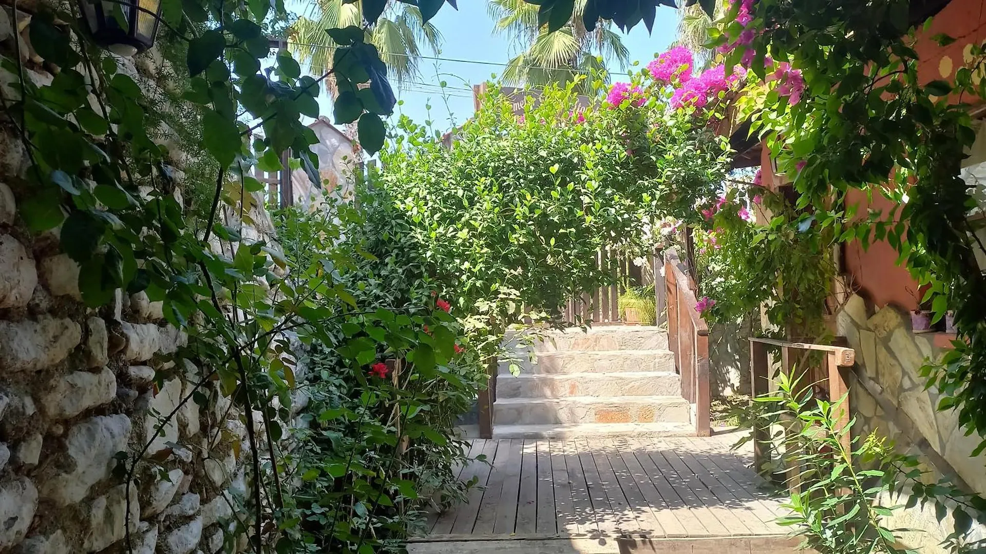 Demeter Rose Stonehouse Pansion Appartement Antalya